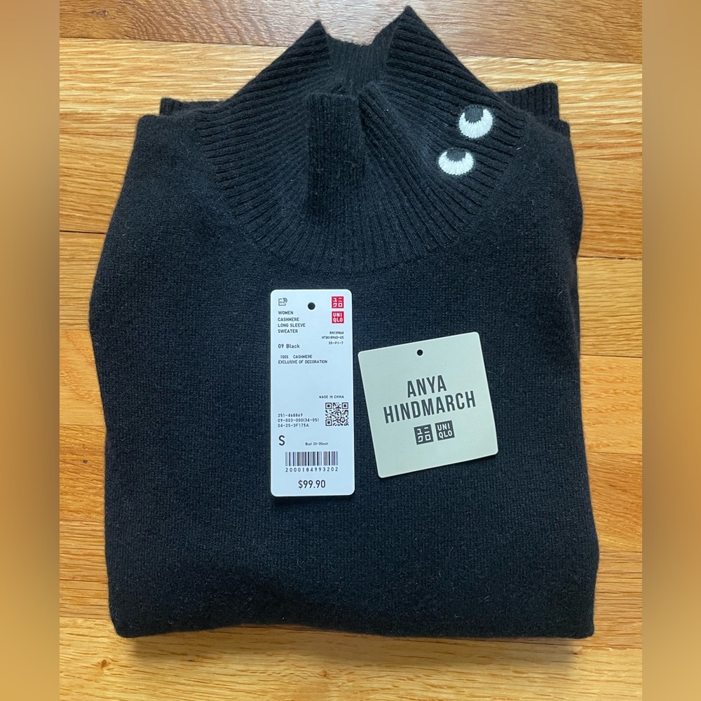 Uniqlo x Anya Hindmarch collab. 100% cashmere sweater in black.
